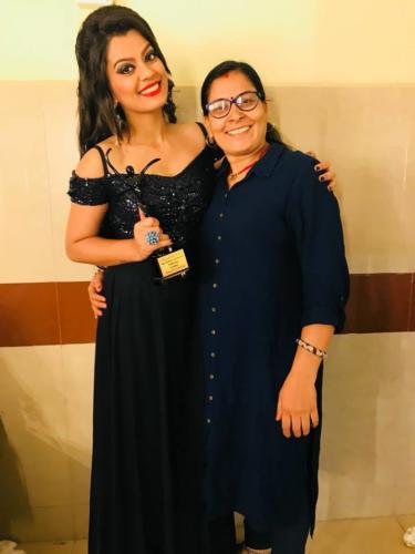 Nidhi Jha and Her Mom Pic